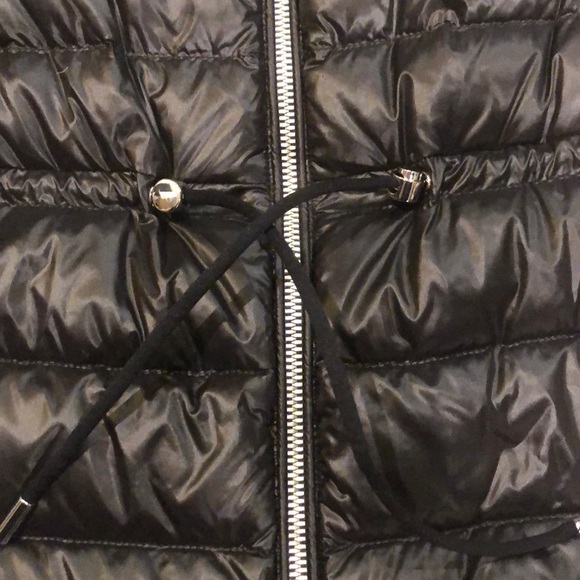 Mackage Izzy Vest - Picture 6 of 8